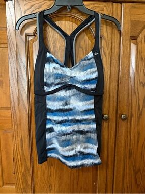 Nike Women’s Black and Blue Patterned One-Piece Swim Tank
